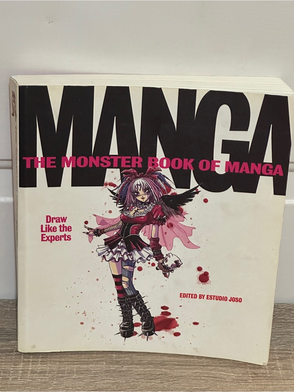 The Monster Book of Manga : Draw Like the Experts by Fernando Casaus and Estudio